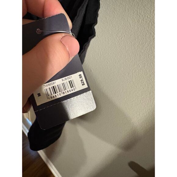 Lucky Brand Black Cropped Tank Size Medium NWT - Picture 2 of 3